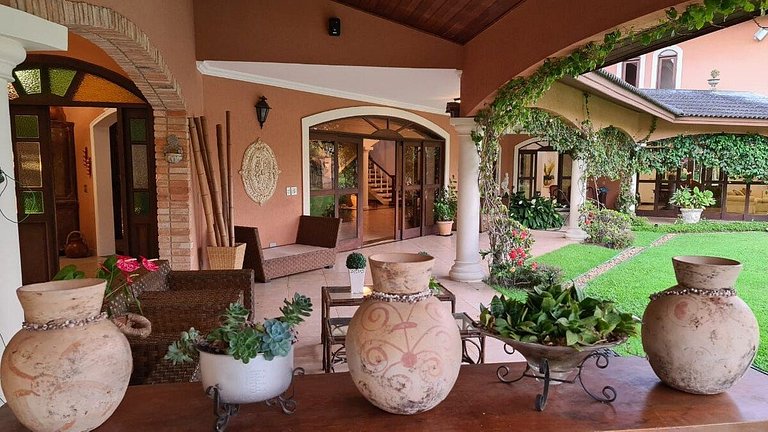 Casa em Condomínio - Guarujá - Acapulco - 6 suítes | SPcs135