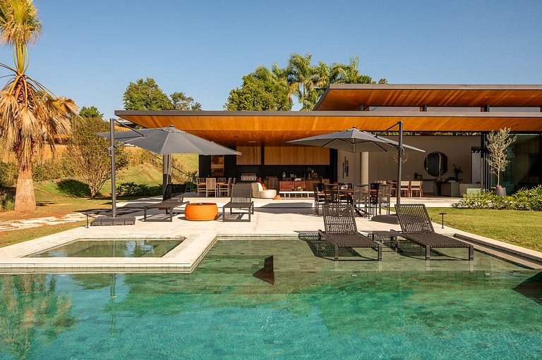 Linda Casa - Baroneza - 5 suítes | SPcs395