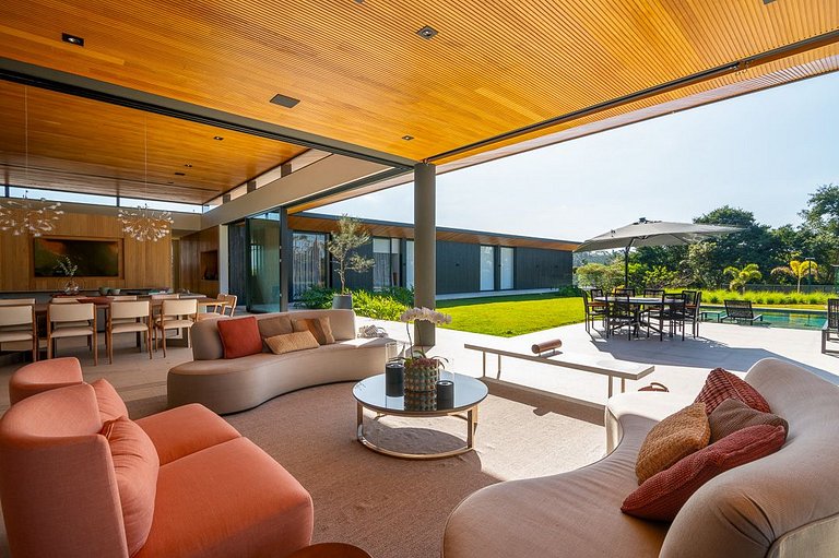 Linda Casa - Baroneza - 5 suítes | SPcs395