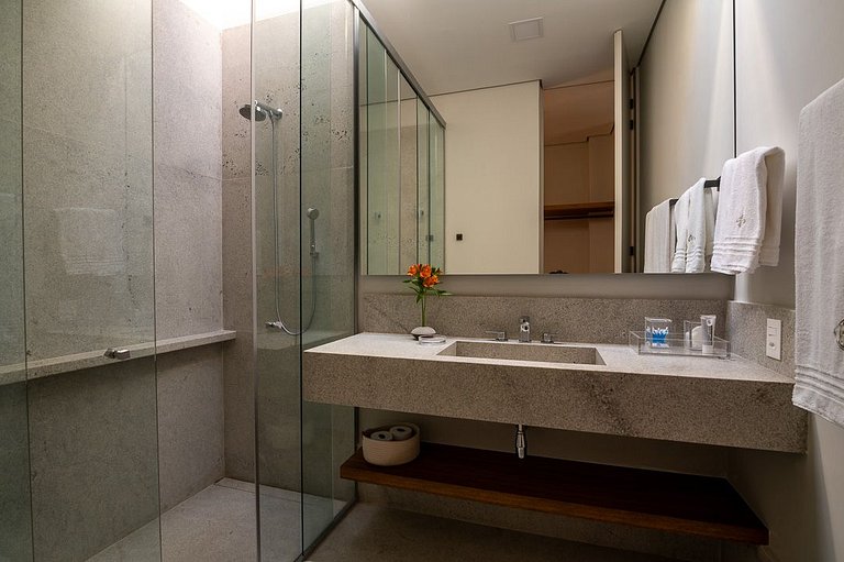 Linda Casa - Baroneza - 5 suítes | SPcs395