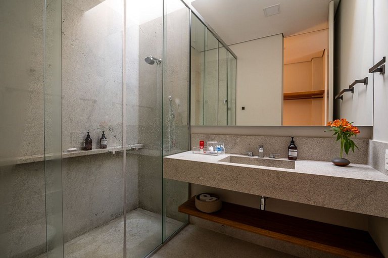 Linda Casa - Baroneza - 5 suítes | SPcs395