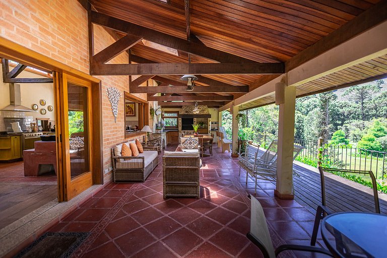 Casa - Campos do Jordão | SPcs346