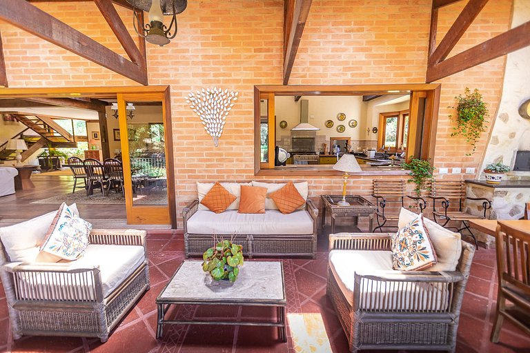 Casa - Campos do Jordão | SPcs346