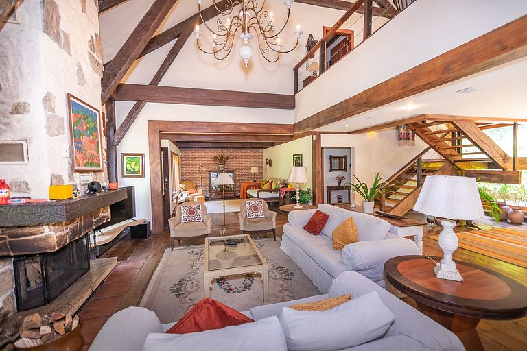 Casa - Campos do Jordão | SPcs346