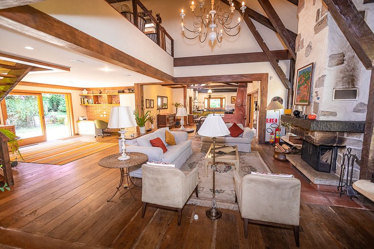 Casa - Campos do Jordão | SPcs346