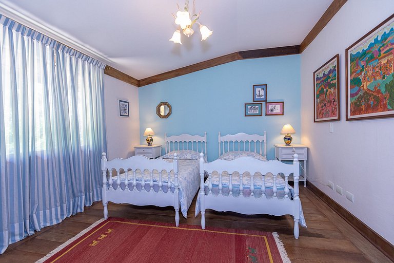 Casa - Campos do Jordão | SPcs346