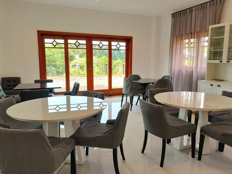 Casa exclusiva em Capos do Jordão - SPcs439