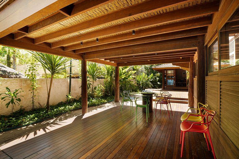 Pé na Areia - Acolhedora e com Design Singular - SPcs55