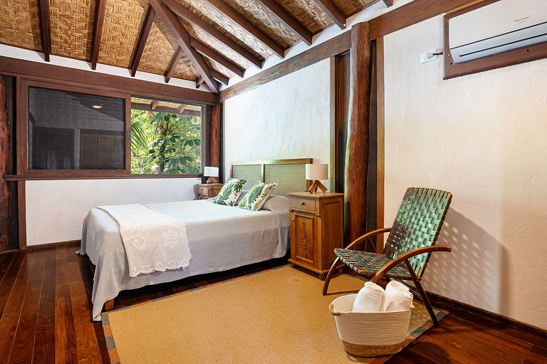 Pé na Areia - Acolhedora e com Design Singular - SPcs55