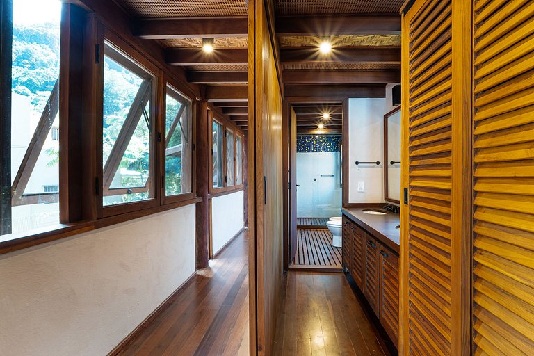 Pé na Areia - Acolhedora e com Design Singular - SPcs55