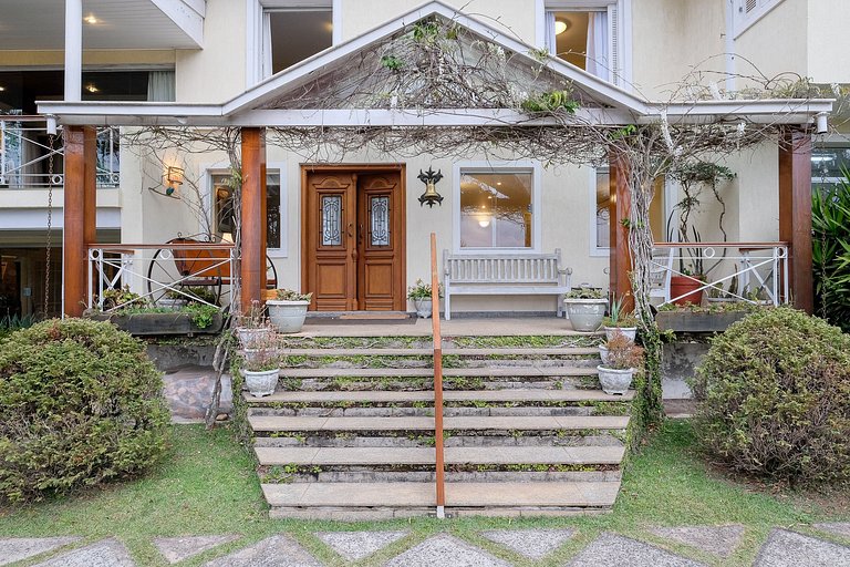 Casa na montanha – Campos do Jordão – SPcs440