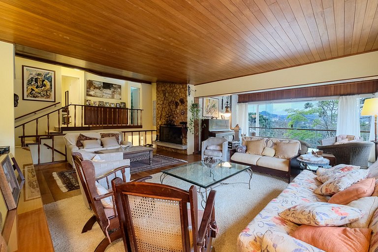 Casa na montanha – Campos do Jordão – SPcs440