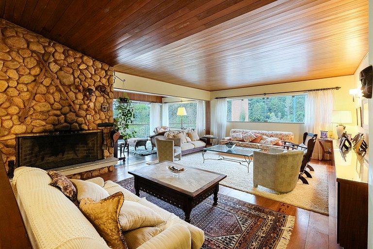 Casa na montanha – Campos do Jordão – SPcs440