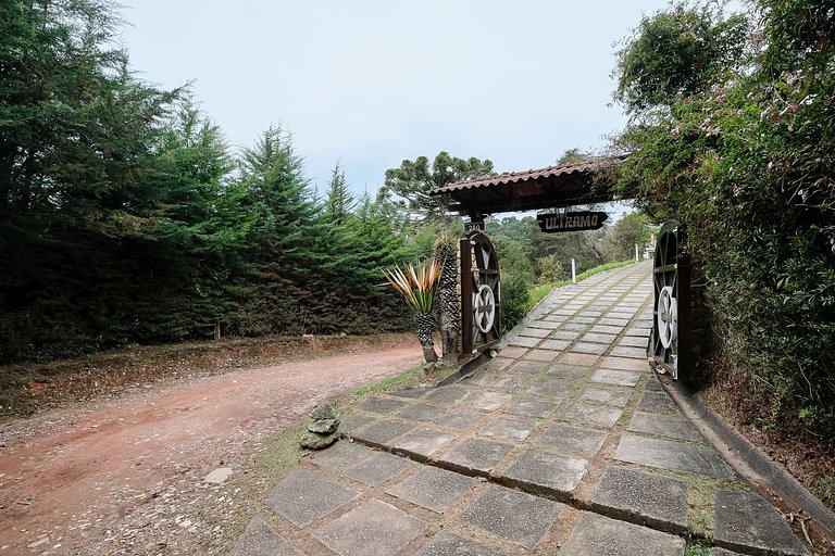 Casa na montanha – Campos do Jordão – SPcs440