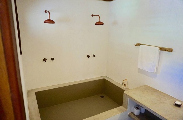 Casa charmosa - Exclusividade e Sofisticação - Outeiro das B