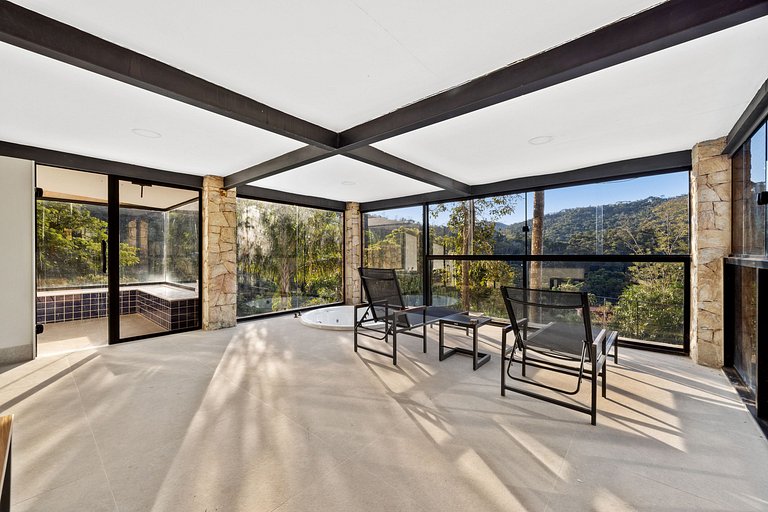 Casa em Condomínio - Petrópolis - RJcs56