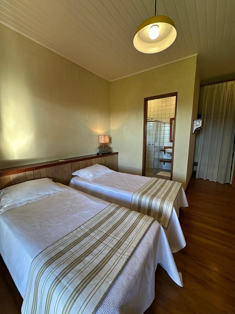 Casa de Campo - Condomínio Represa Piracaia - ARSPcs235