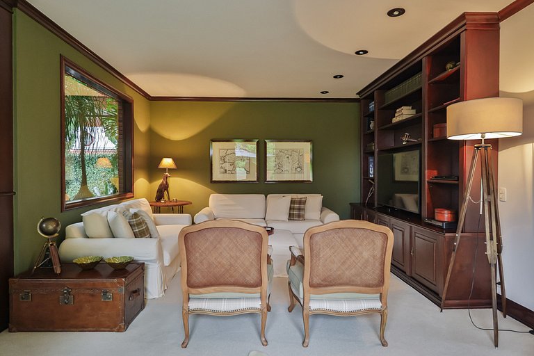 Casa elegante em Campos do Jordão - ARSPcs238