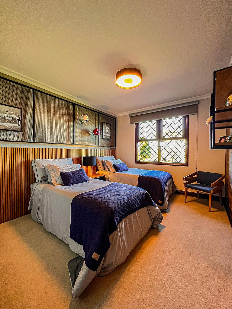 Casa elegante em Campos do Jordão - ARSPcs238