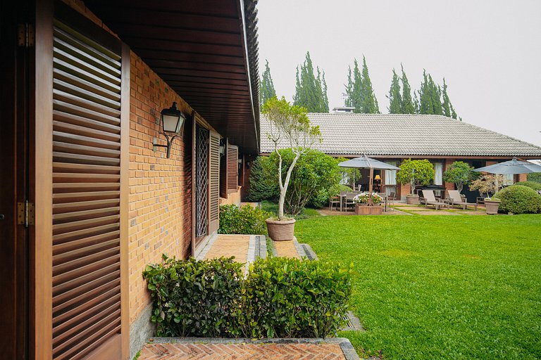 Casa elegante em Campos do Jordão - ARSPcs238