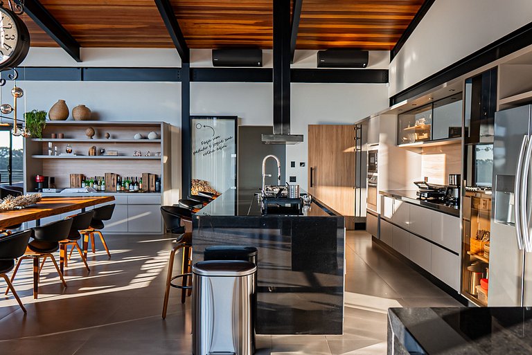 Residência incrível em Campos do Jordão - ARSPcs237