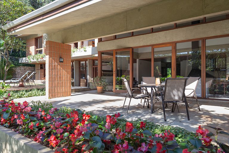 Casa em Condomínio - Granja Viana - SPcs446