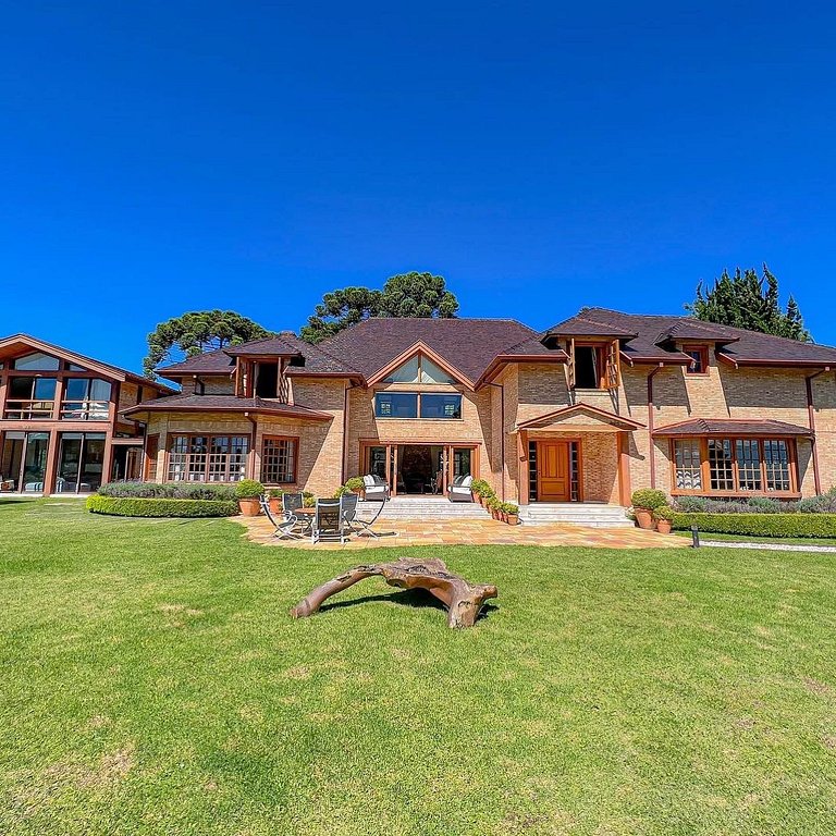 Casa maravilhosa em Campos do Jordão - ARSPcs248