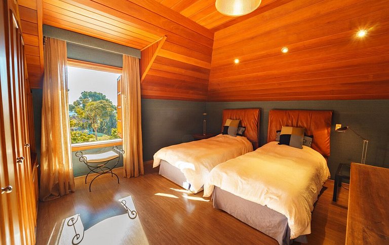 Casa maravilhosa em Campos do Jordão - ARSPcs248