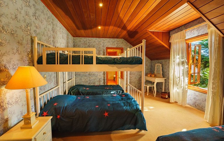 Casa maravilhosa em Campos do Jordão - ARSPcs248