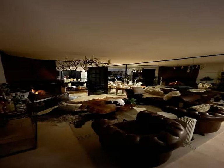 Casa em Campos do Jordao - SPcs455