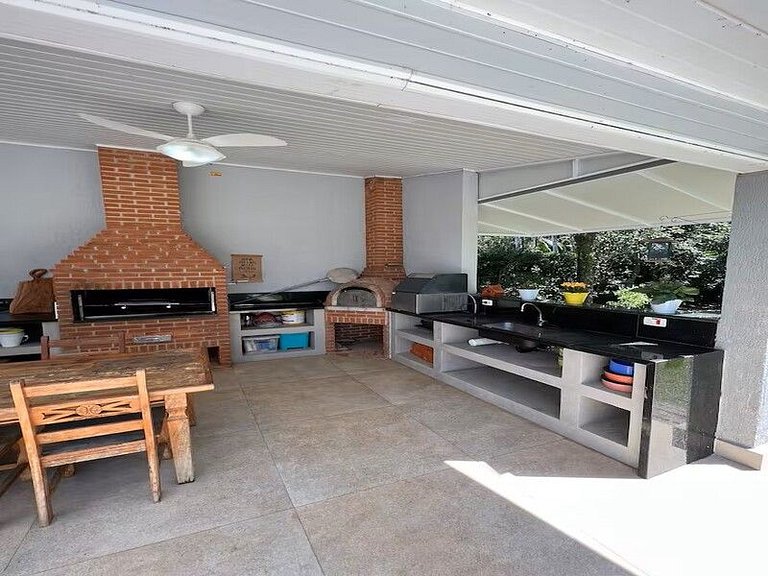 Casa em Riviera - SPcs458