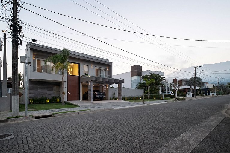 Casa Moderna - Praia de Massaguaçu - SPcs462