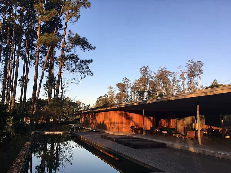 Arquitetura Marcio Kogan em Condomínio Fechado - Atibaia - S