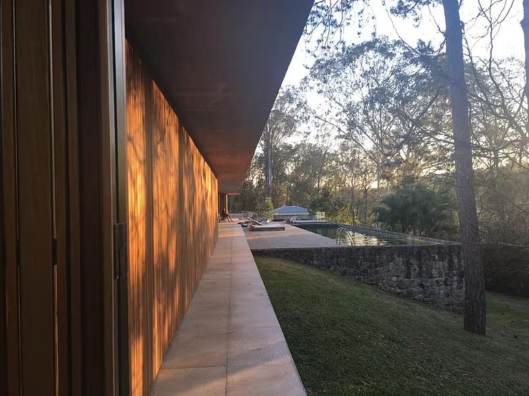 Arquitetura Marcio Kogan em Condomínio Fechado - Atibaia - S