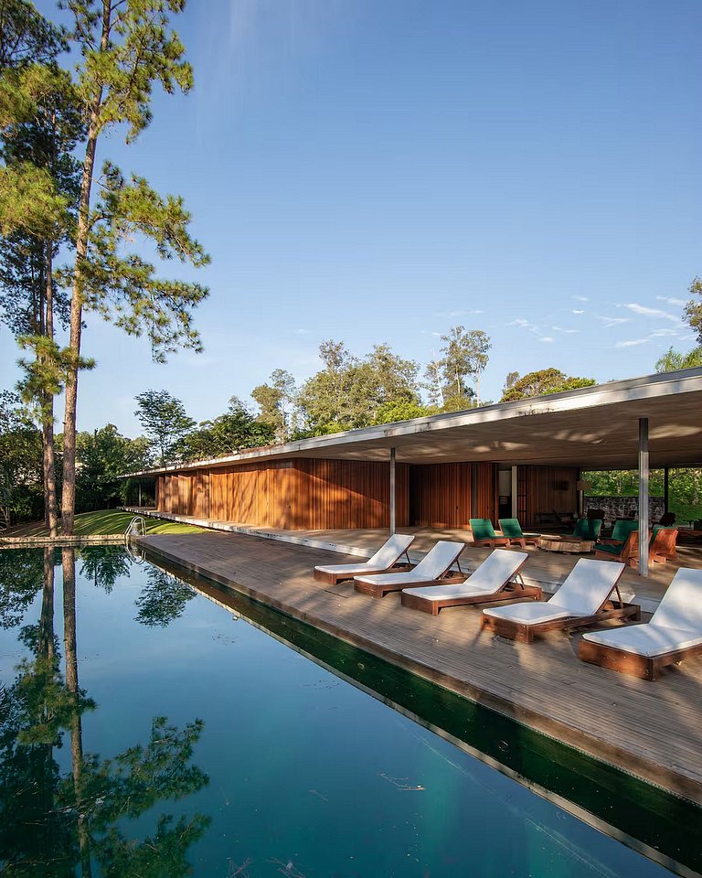 Arquitetura Marcio Kogan em Condomínio Fechado - Atibaia - S