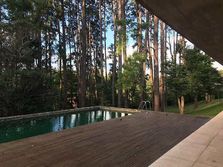Arquitetura Marcio Kogan em Condomínio Fechado - Atibaia - S