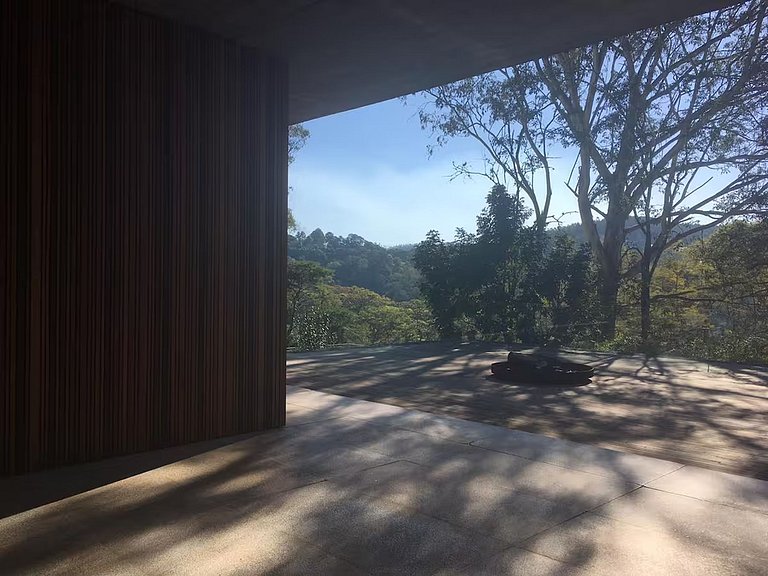 Arquitetura Marcio Kogan em Condomínio Fechado - Atibaia - S