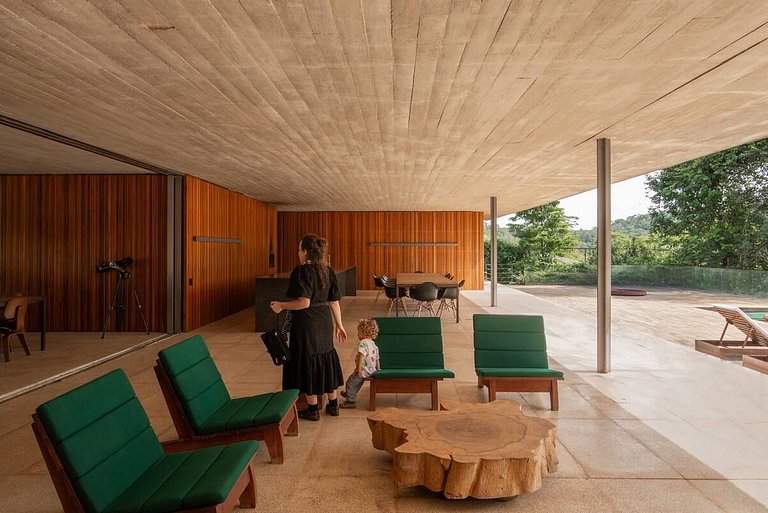 Arquitetura Marcio Kogan em Condomínio Fechado - Atibaia - S