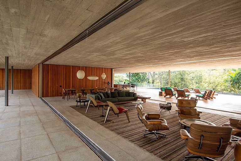 Arquitetura Marcio Kogan em Condomínio Fechado - Atibaia - S