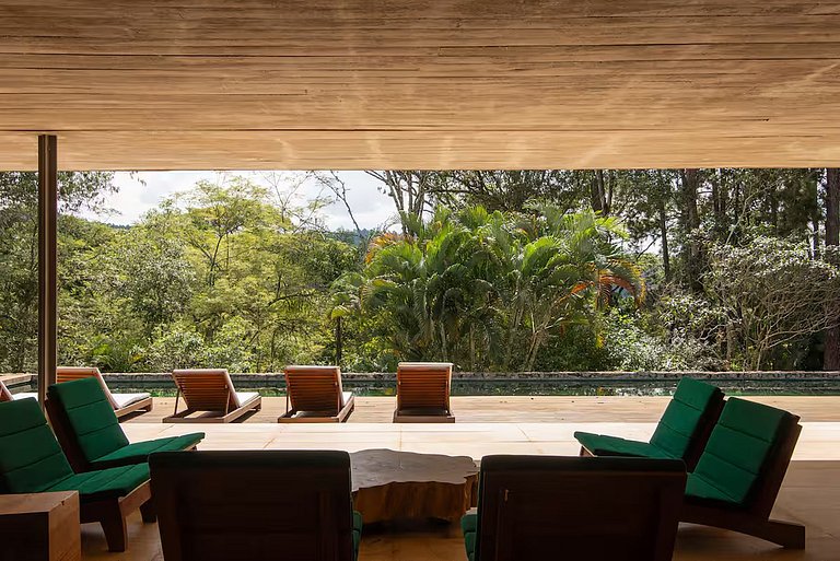 Arquitetura Marcio Kogan em Condomínio Fechado - Atibaia - S
