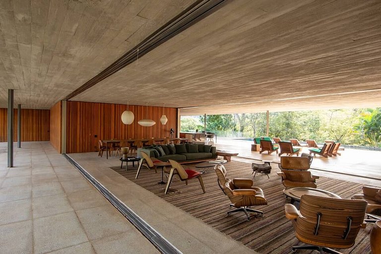 Arquitetura Marcio Kogan em Condomínio Fechado - Atibaia - S