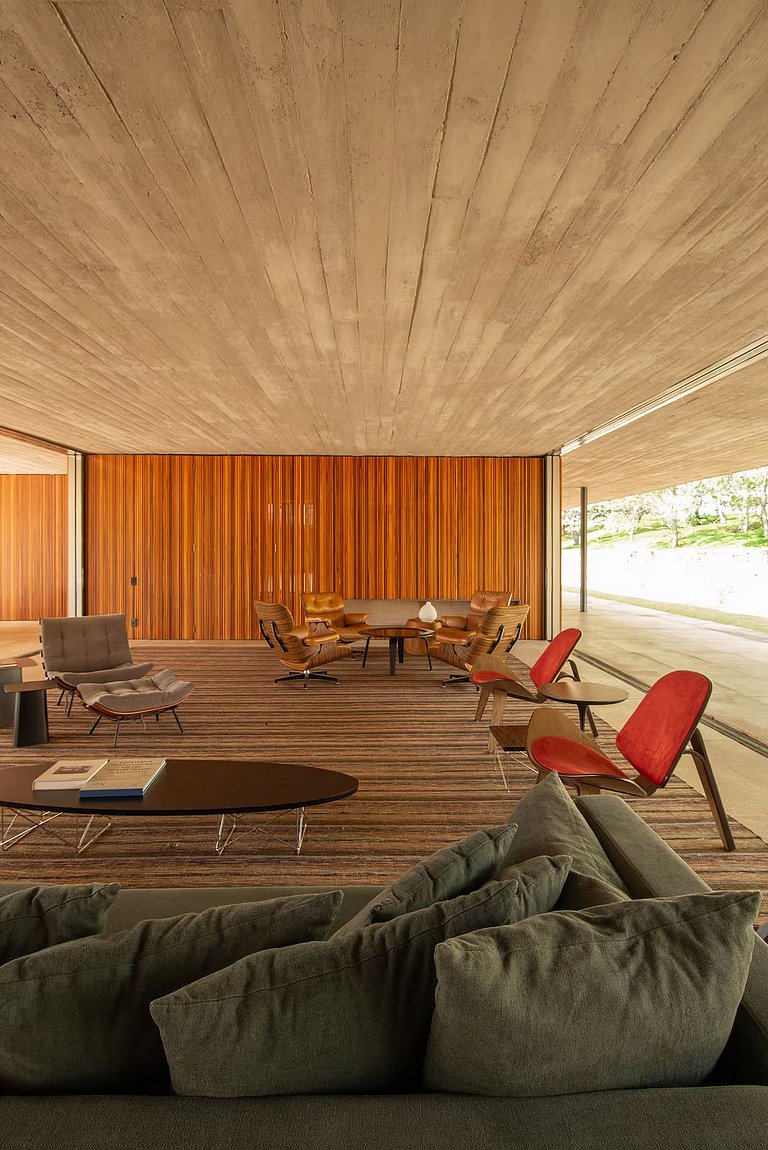 Arquitetura Marcio Kogan em Condomínio Fechado - Atibaia - S