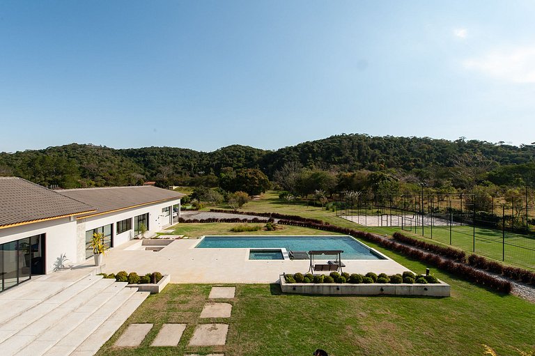 Casa em Guararema - SPcs472