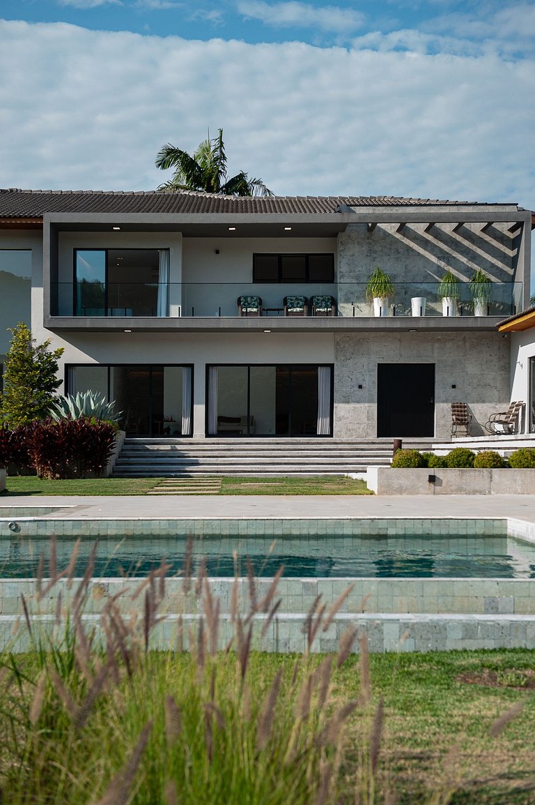 Casa em Guararema - SPcs472