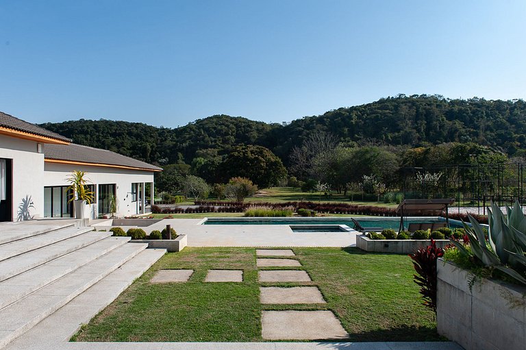 Casa em Guararema - SPcs472