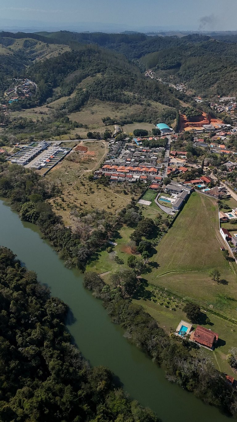 Casa em Guararema - SPcs472