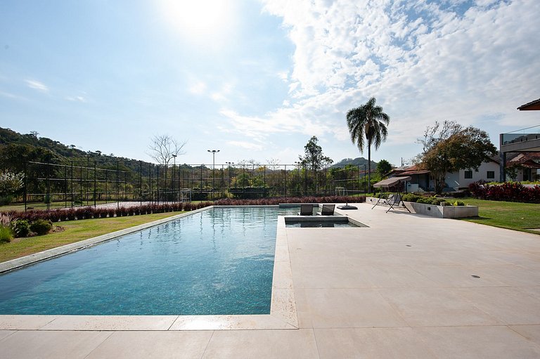 Casa em Guararema - SPcs472