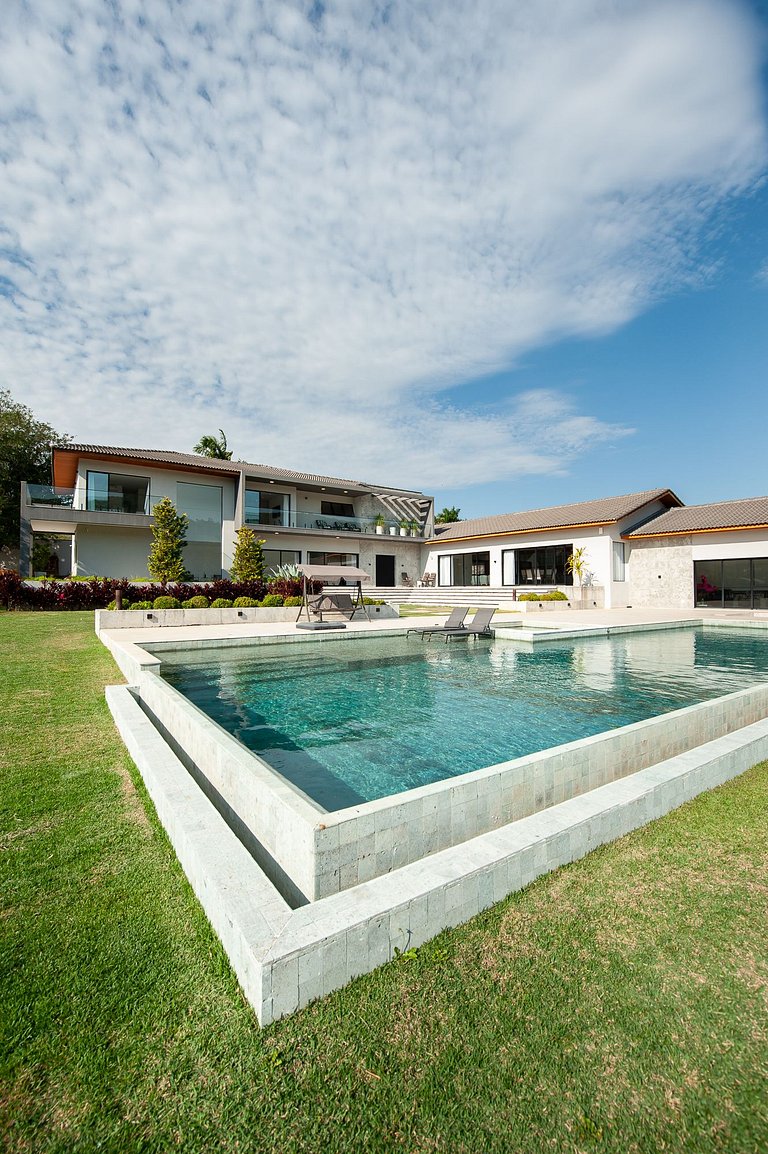 Casa em Guararema - SPcs472