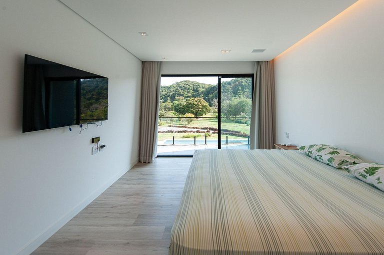 Casa em Guararema - SPcs472