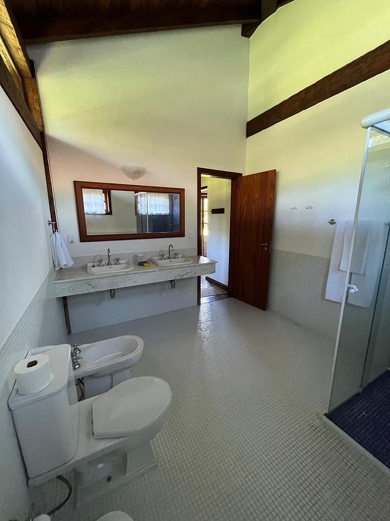 Casa em condomínio - Laranjeiras Paraty - RJcs63